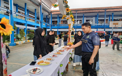 Cita Rasa Lokal hingga Mancanegara Warnai Uji Kompetensi Tata Boga MAN 2 Kota Cirebon
